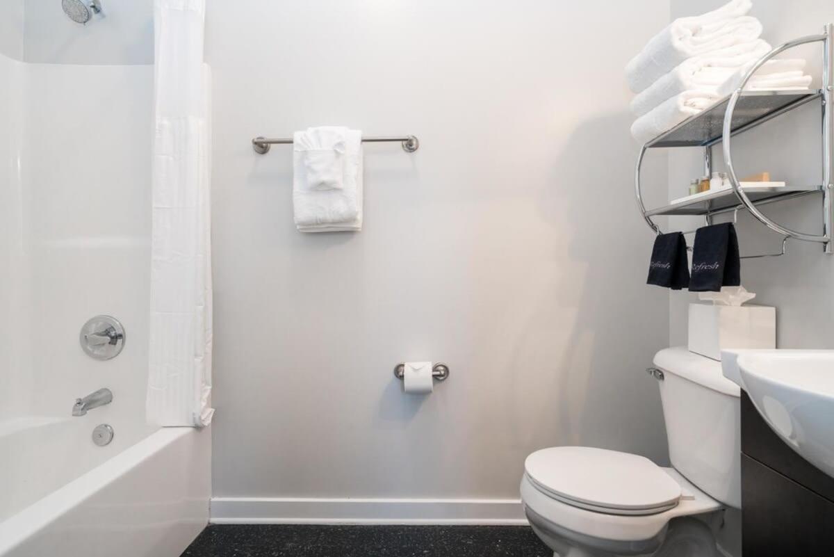 Cozysuites Music Row Stunning 2Br -Free Parking 05 แนชวิลล์ ภายนอก รูปภาพ